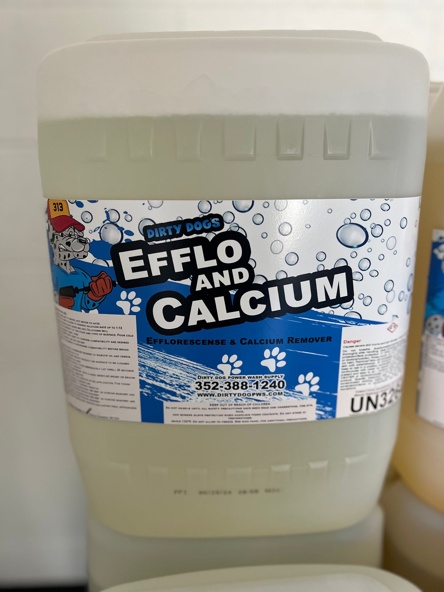 Dirty Dog's Efflo and Calcium