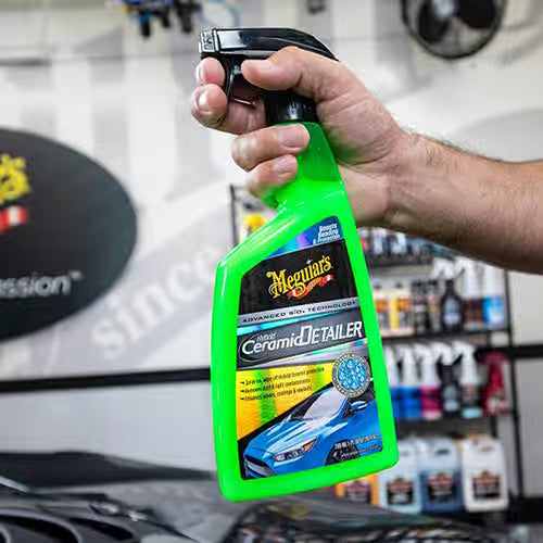 Meguiars G200526 Hybrid Ceramic Detailer 26 oz. Gloss and Protection Spray - 6 Per Case