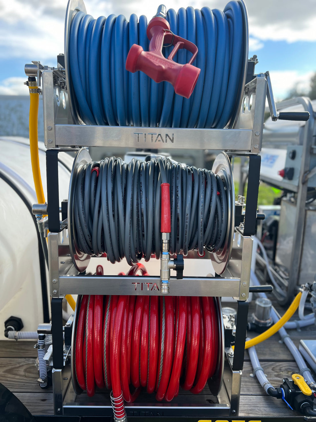 Hose Reel Stacking Kit – Dirty Dog Power Wash Supply